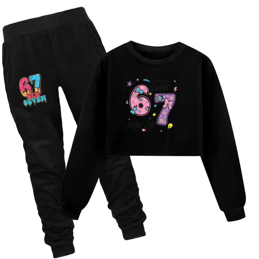 Cropped Sweatshirt Play Set, Style 11 · Set · Black