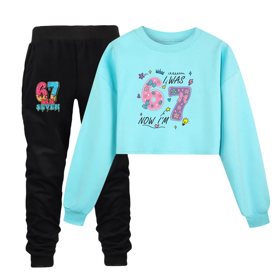 Cropped Sweatshirt Play Set, Style 14 · Set · Sky Blue