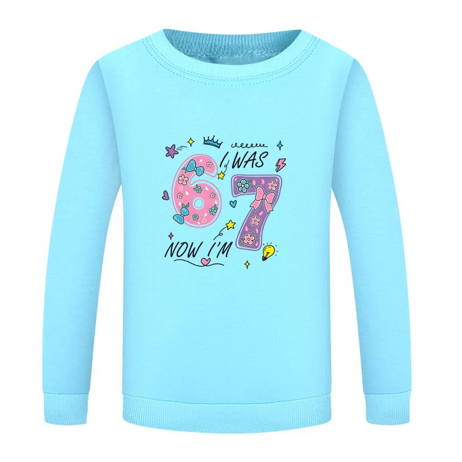 Crewneck Sweatshirt Set, Style 15 · Crewneck · Light Blue