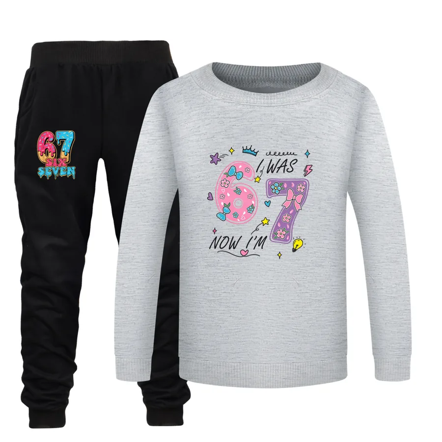 Crewneck Sweatshirt Set, Style 23 · Grey