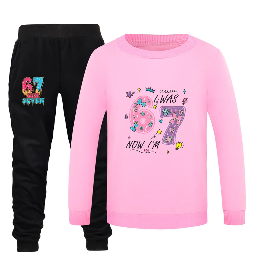 Crewneck Sweatshirt Set, Style 28 · Pink
