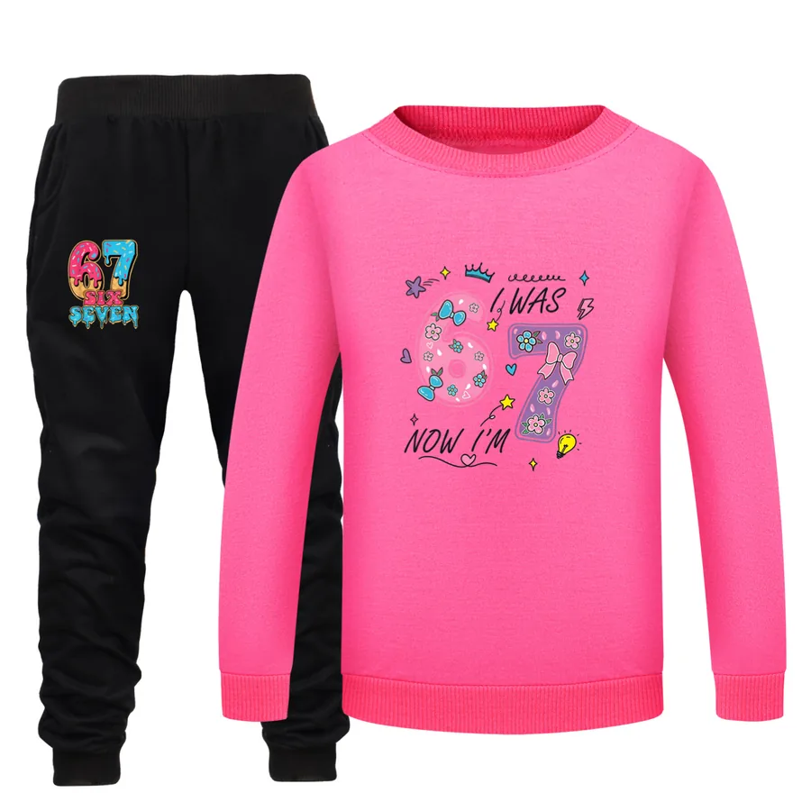 Crewneck Sweatshirt Set, Style 29 · Rose